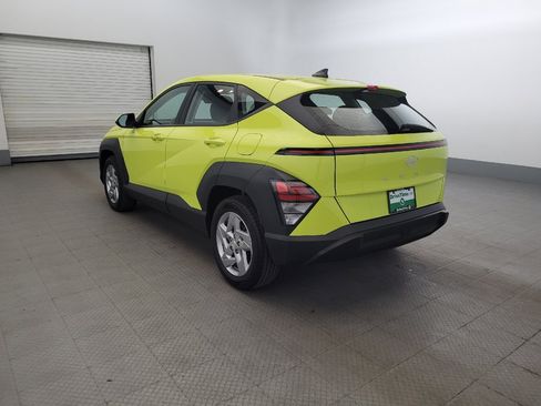 Used 2024 Hyundai Kona SE FWD image 5