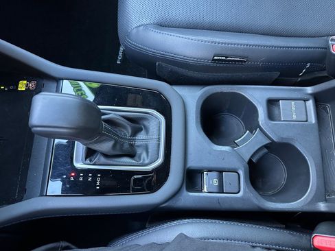 Used 2025 Subaru Forester Limited image 23