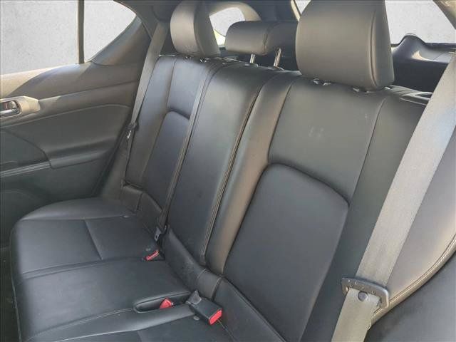 Used 2015 Lexus CT 200h w/ Navigation Package FWD image 19