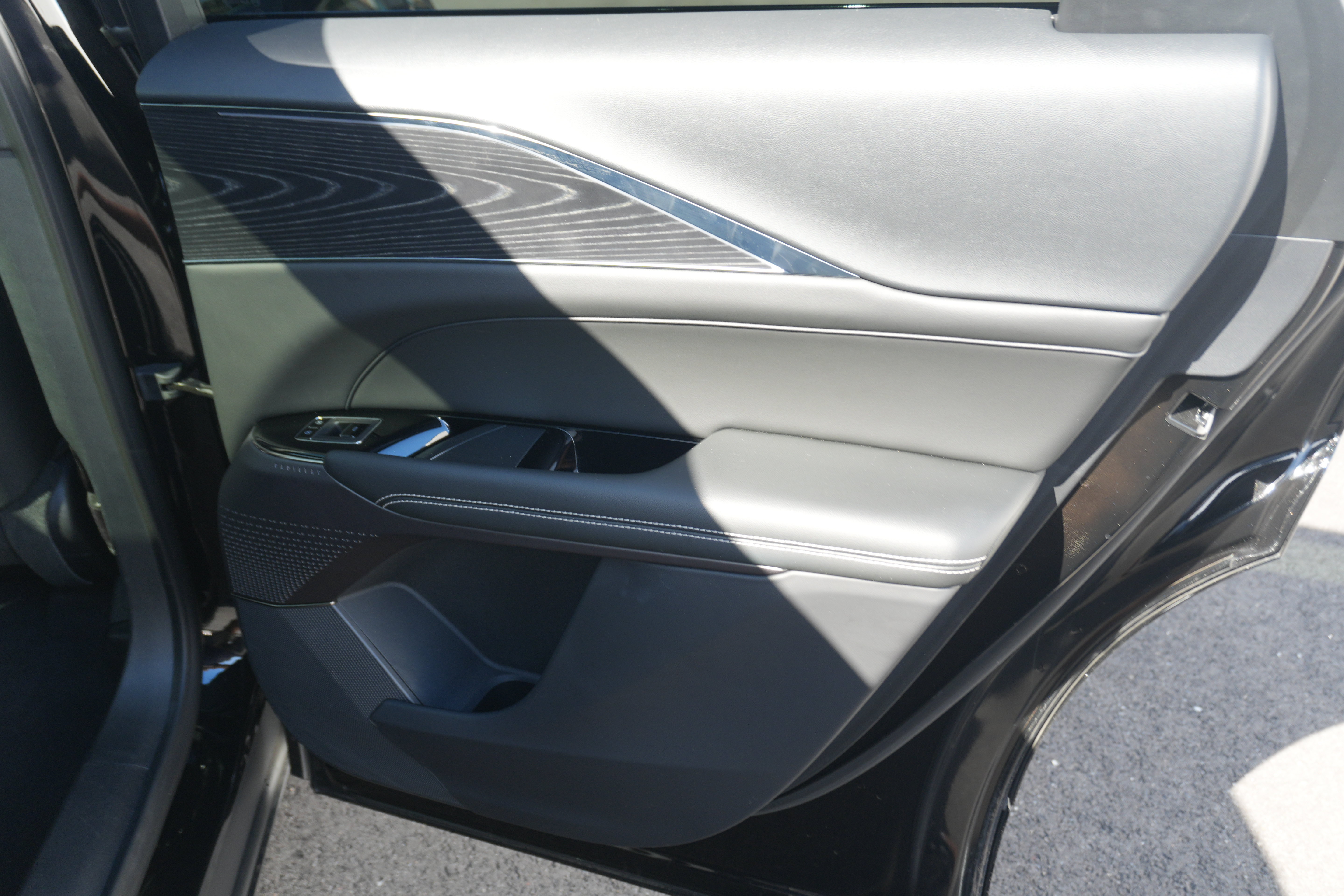 Used 2024 Cadillac Lyriq Sport w/ LPO, Floor Liner Package AWD/4WD image 30