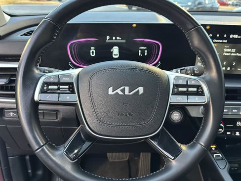 Used 2024 Kia Telluride S w/ S Sunroof Package image 17