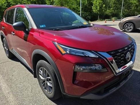 Used 2023 Nissan Rogue S AWD/4WD image 1