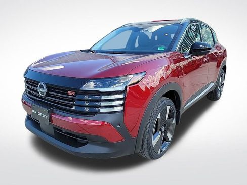 New 2025 Nissan Kicks SR w/ SR Premium Package image 1