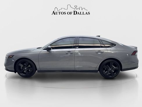 Used 2025 Honda Accord Sport image 5