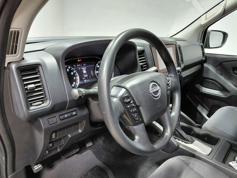 Used 2024 Nissan Frontier S w/ Technology Package RWD image 15