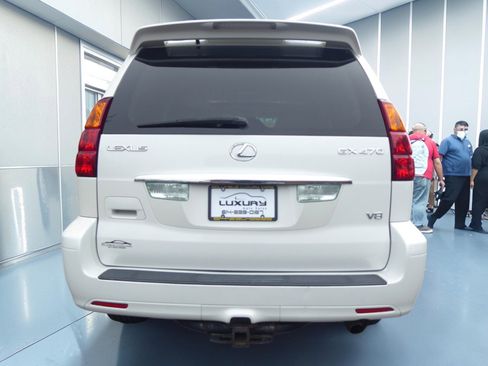 Used 2004 Lexus GX 470 AWD/4WD image 8