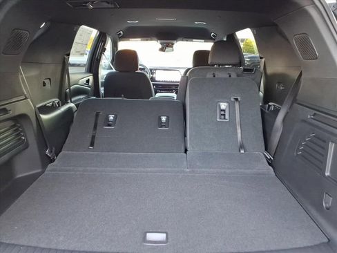 New 2026 Chevrolet Traverse LT AWD/4WD image 17