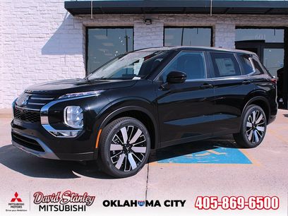 New 2025 Mitsubishi Outlander SE
