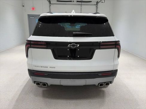 New 2027 Chevrolet Traverse LT w/ LPO, Floor Liner Package AWD/4WD image 5