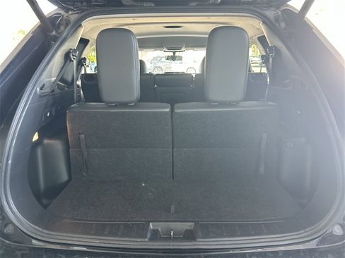 Used 2024 Mitsubishi Outlander SE image 40