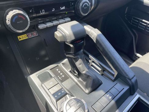 Used 2025 Toyota 4Runner TRD Off-Road AWD/4WD image 41