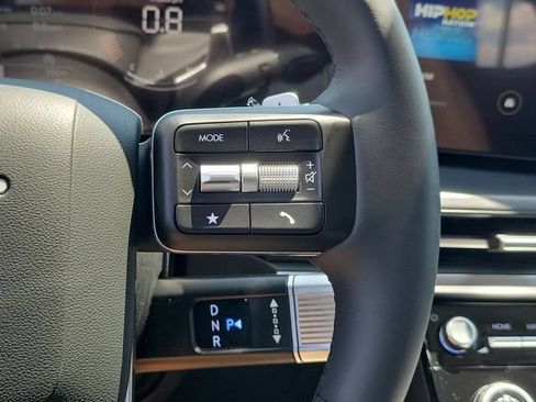 New 2027 Hyundai Santa Fe SE FWD image 8