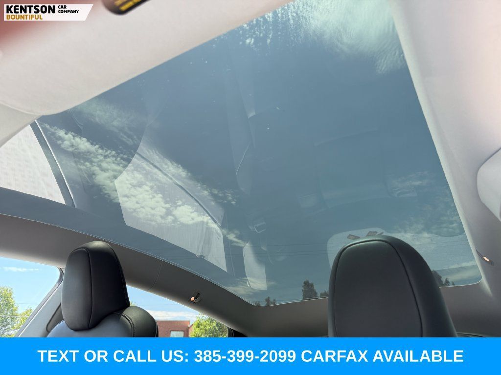 Used 2023 Tesla Model Y Long Range AWD/4WD image 26