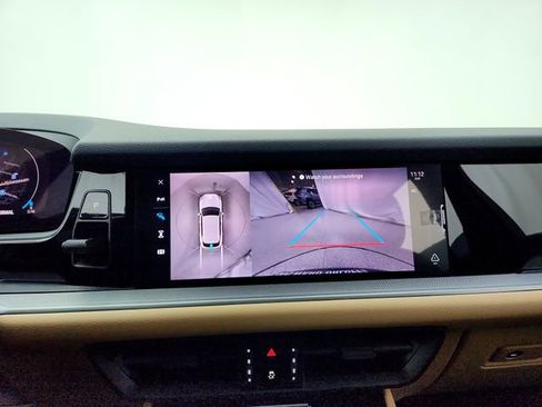 Used 2024 Porsche Cayenne image 23