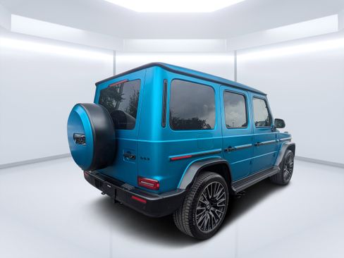 Certified 2025 Mercedes-Benz G 63 AMG 4MATIC image 3