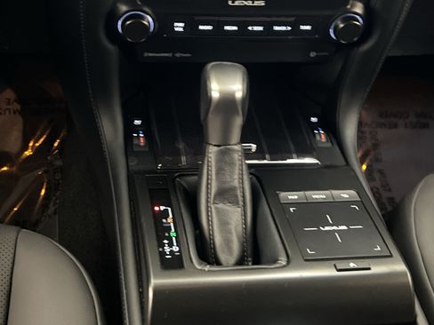 Used 2023 Lexus GX 460 Premium w/ Premium Package AWD/4WD image 21