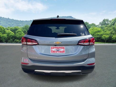 Used 2024 Chevrolet Equinox LT w/ LPO, Floor Liner Package FWD image 21