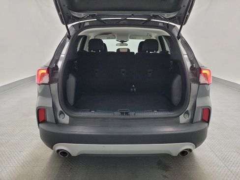 Used 2022 Ford Escape SE image 29