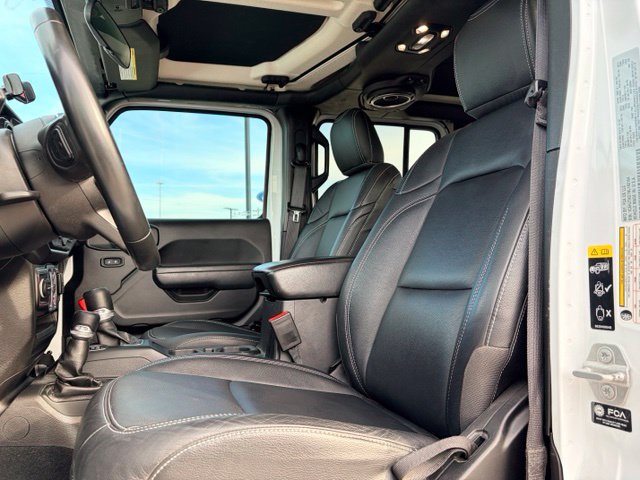 Used 2022 Jeep Gladiator Sport AWD/4WD image 16