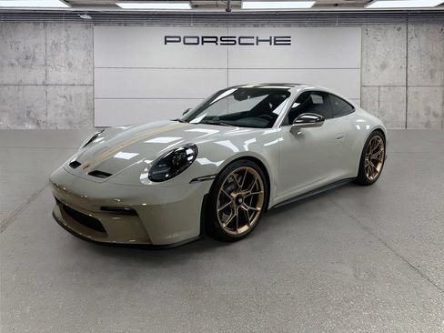 Certified 2022 Porsche 911 GT3 RWD image 1