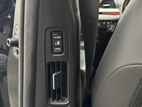 Used 2024 Honda Odyssey Sport image 19