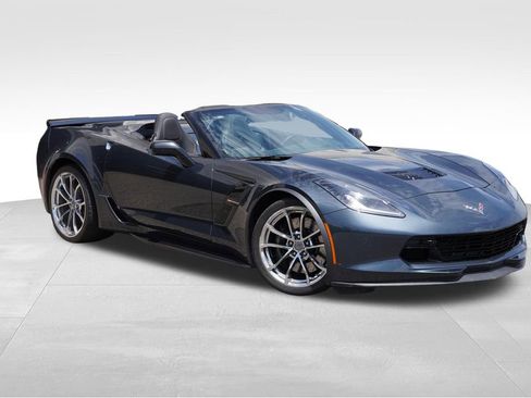 Used 2019 Chevrolet Corvette Grand Sport RWD image 1