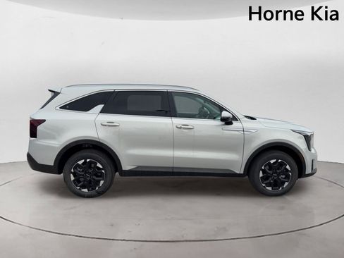 New 2026 Kia Sorento S AWD/4WD image 3