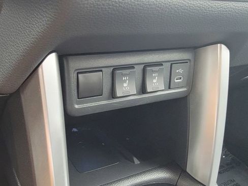 Used 2023 Toyota Corolla Cross XSE w/ Convenience Package image 21