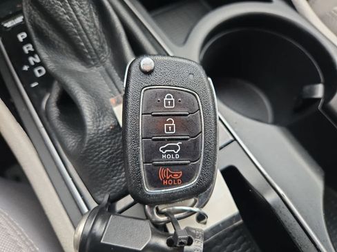 Used 2018 Hyundai Tucson SEL AWD/4WD image 32