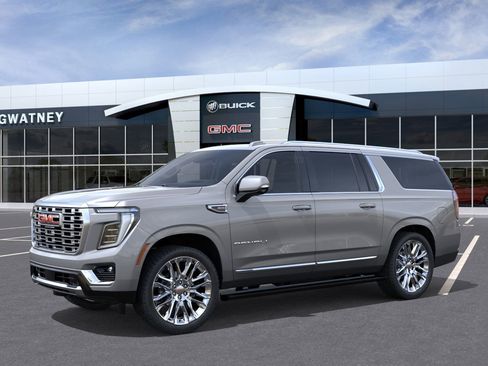 New 2026 GMC Yukon XL Denali image 2