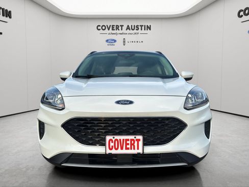 Certified 2020 Ford Escape SE FWD image 8