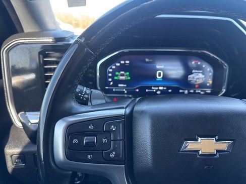 Used 2023 Chevrolet Silverado 1500 LT image 15