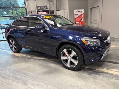Used 2017 Mercedes-Benz GLC 300 4MATIC Coupe image 30