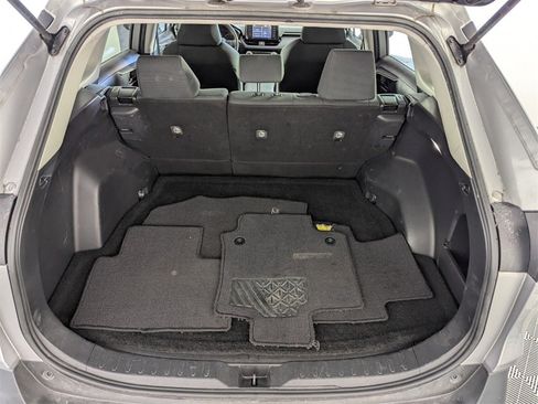 Used 2022 Toyota RAV4 LE image 18