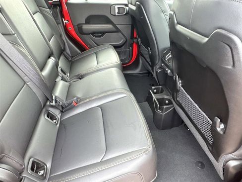 New 2025 Jeep Gladiator Sport image 14