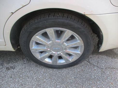 Used 2012 Lincoln MKZ FWD image 6