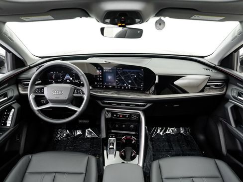 New 2025 Audi Q5 Premium Plus image 21