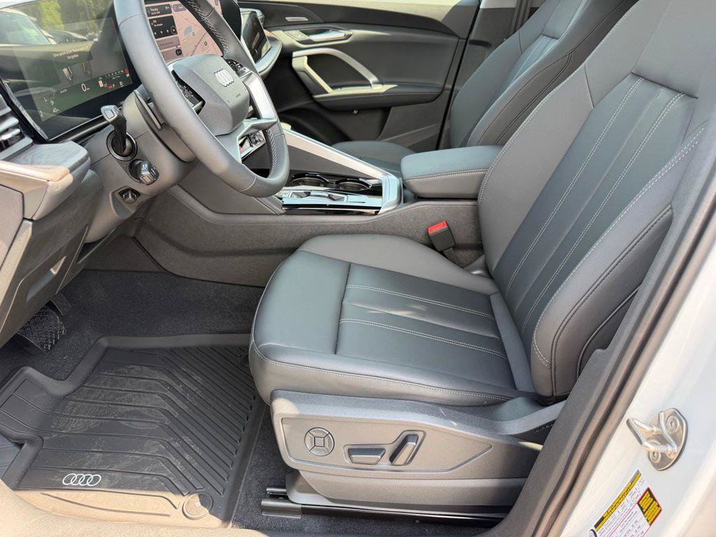 New 2026 Audi Q5 Premium Plus AWD/4WD image 15