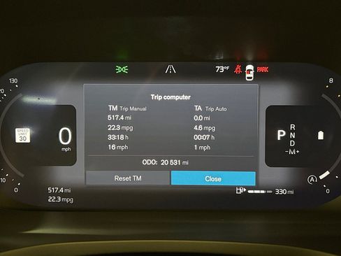 Used 2025 Volvo V60 B5 Cross Country Plus AWD/4WD image 11