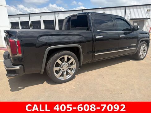 Used 2017 GMC Sierra 1500 SLT w/ SLT Preferred Package RWD image 3