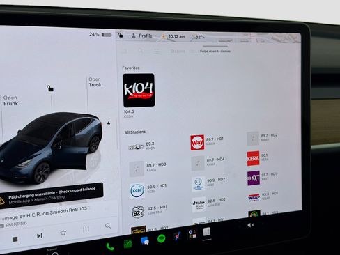 Used 2024 Tesla Model Y Long Range AWD/4WD image 19