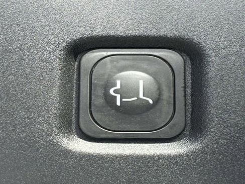 New 2026 Lincoln Navigator L Black Label AWD/4WD image 14