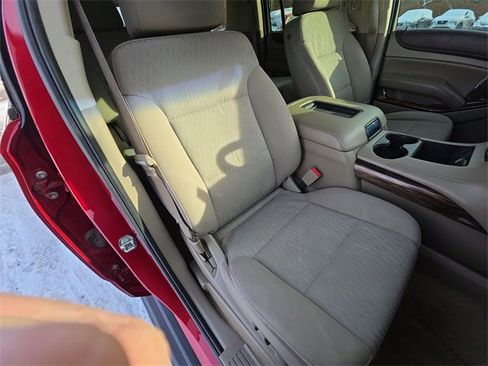 Used 2015 GMC Yukon XL SLE w/ Convenience Package image 27