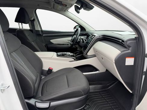 Used 2022 Hyundai Tucson SEL image 15