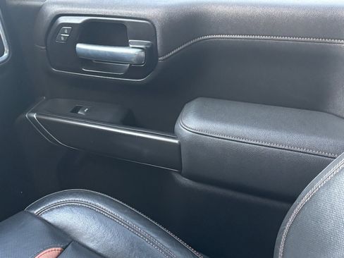 Used 2021 GMC Sierra 2500 AT4 w/ AT4 Premium Plus Package image 30