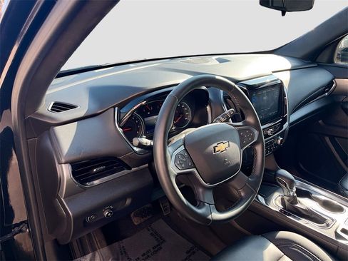 Used 2023 Chevrolet Traverse LT w/ LPO, Floor Liner Package image 9