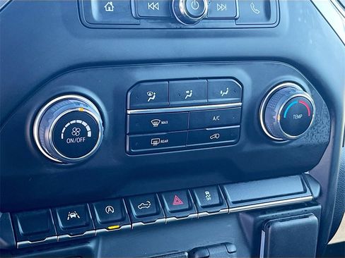 Used 2025 Chevrolet Silverado 1500 Custom w/ Turbomax Blackout Package image 15