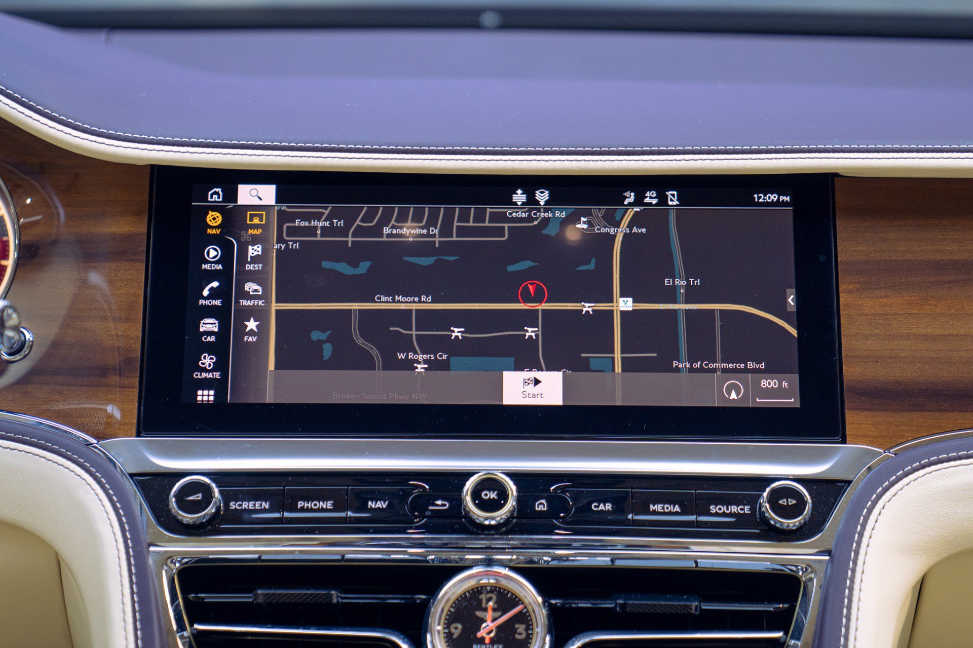 Used 2022 Bentley Flying Spur V8 AWD/4WD image 35