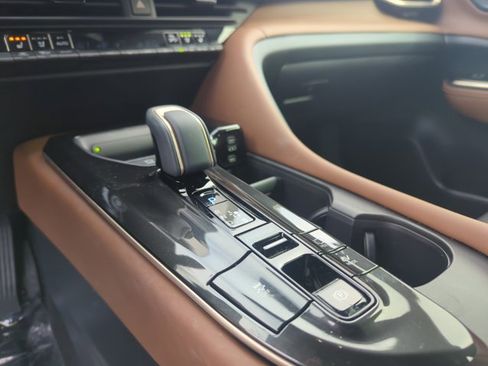 Certified 2026 Toyota Crown Limited image 14