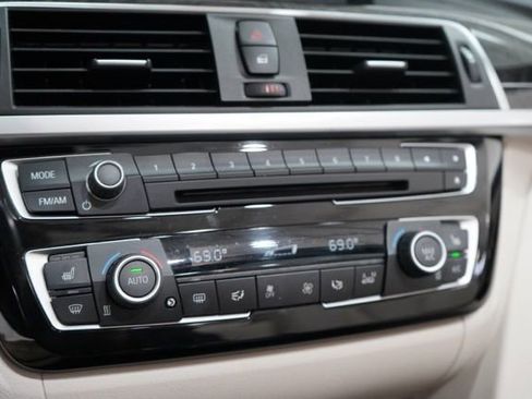 Used 2018 BMW 440i xDrive Convertible image 27